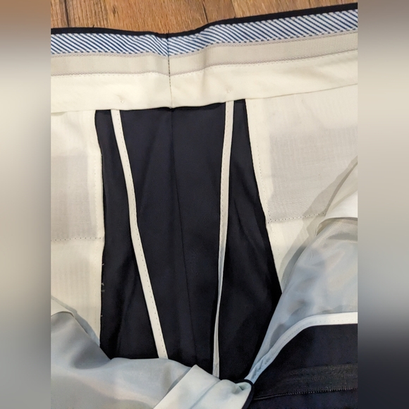 NWOT Kirkland Signature Men's Pleated Italian Wool Dress Slacks 38 x 29 - Picture 7 of 15